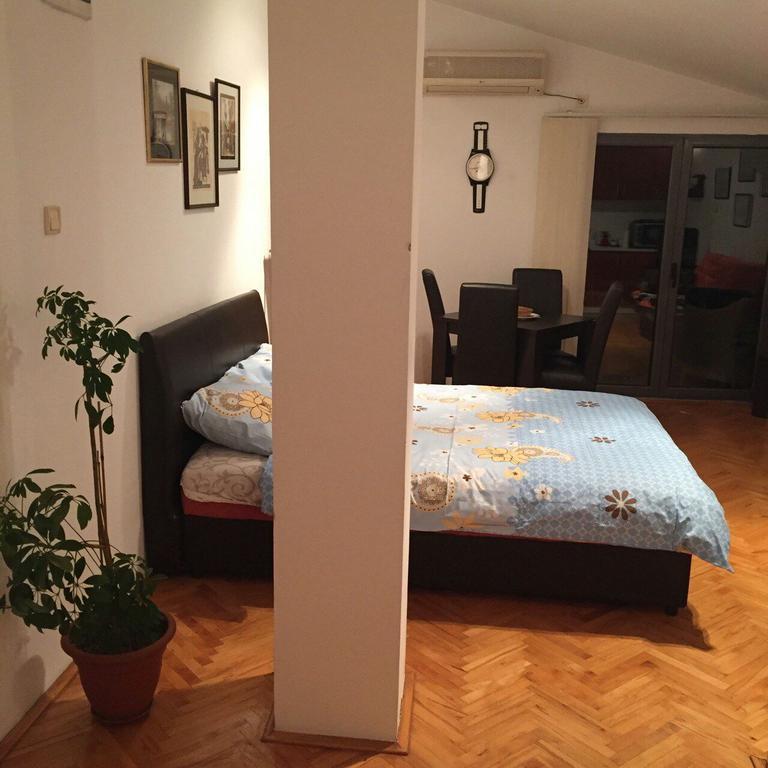 Apartment The Royal Pg Подгорица Экстерьер фото
