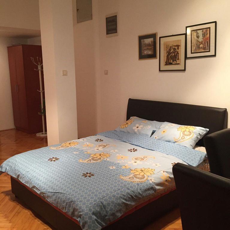 Apartment The Royal Pg Подгорица Экстерьер фото
